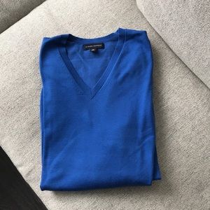 Men’s Sweater! Size XL